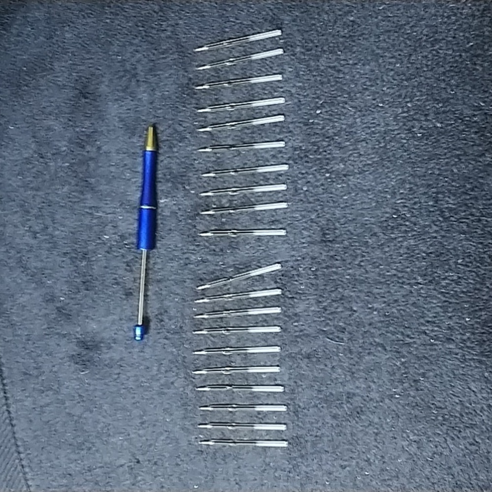 20 Beaded pen ink refills.